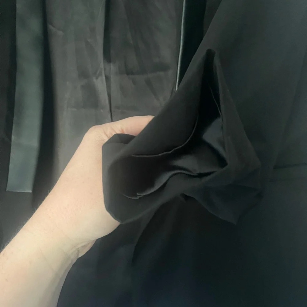 Torrid Size  2 Blazer - Picture 4 of 5